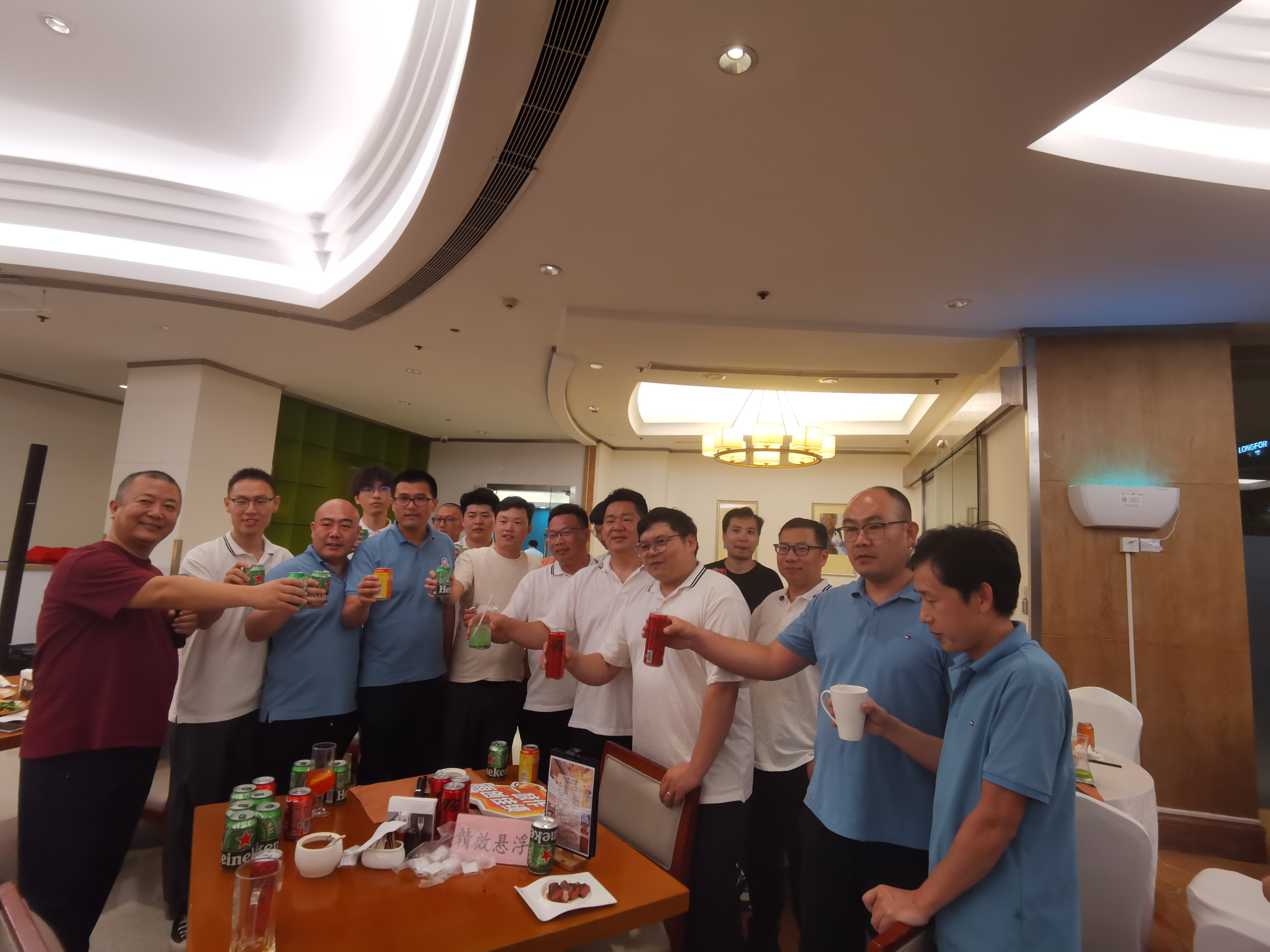 燃!双超150台!庆功宴全纪录!每一个全力以赴的精效人都闪闪发光!(图7) 燃!双超150台!庆功宴全纪录!每一个全力以赴的精效人都闪闪发光!(图7)